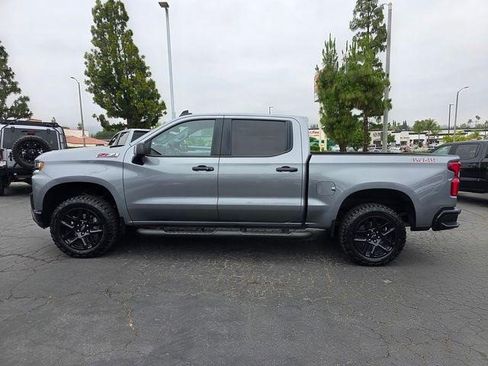 Used 2021 Chevrolet Silverado 1500 LT Trail Boss w/ Convenience Package II AWD/4WD image 4