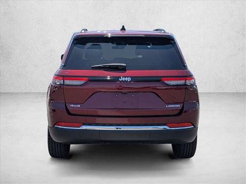 Used 2024 Jeep Grand Cherokee Laredo w/ Luxury Tech Group I AWD/4WD image 6