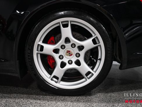 Used 2005 Porsche 911 Carrera S RWD image 10