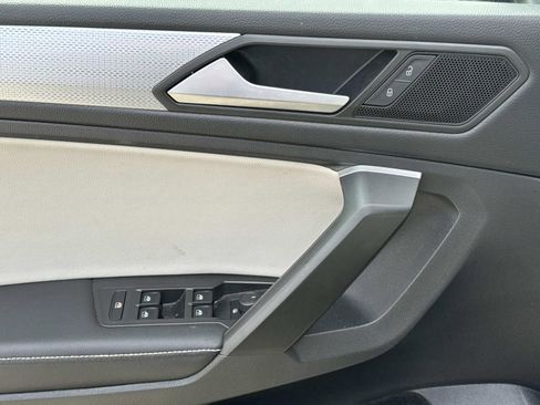 Used 2024 Volkswagen Tiguan S image 20