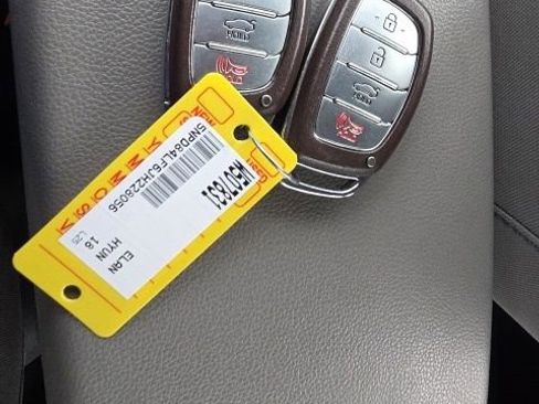 Used 2018 Hyundai Elantra Value Edition image 22