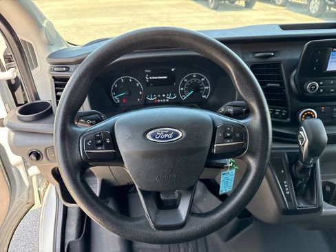 Used 2020 Ford Transit 250 Medium Roof RWD image 14