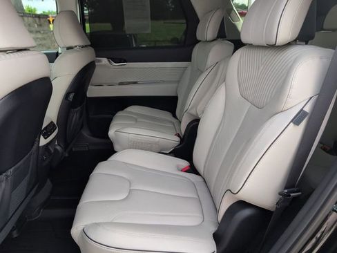 Used 2025 Hyundai Palisade Calligraphy AWD/4WD image 23