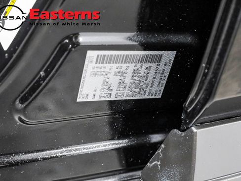 Used 2023 Nissan Rogue SV image 41