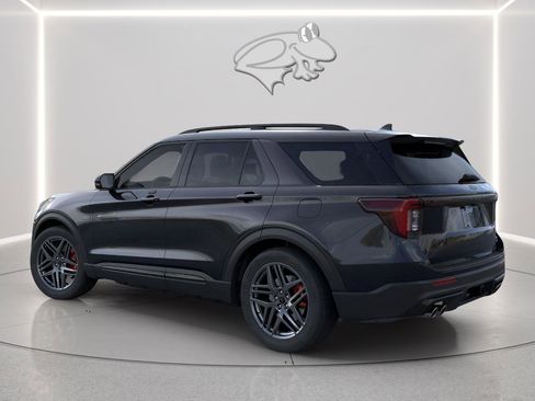 New 2026 Ford Explorer ST w/ Sun And Sound Package image 4