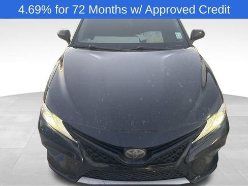 Used 2020 Toyota Camry XSE image 1