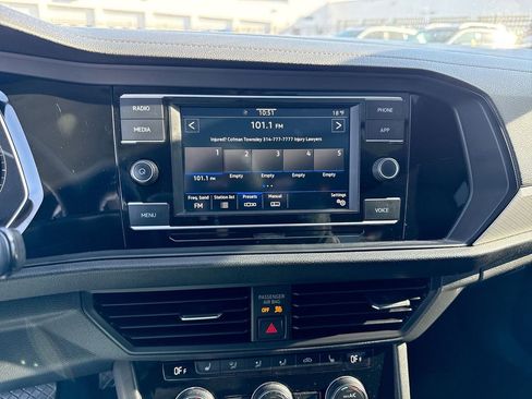 Used 2020 Volkswagen Jetta image 15