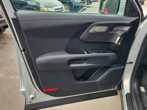 New 2027 Kia Telluride S image 5