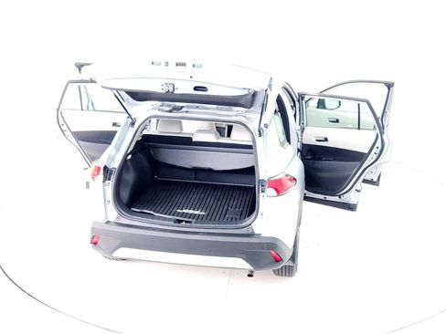 Certified 2023 Toyota Corolla Cross L image 17