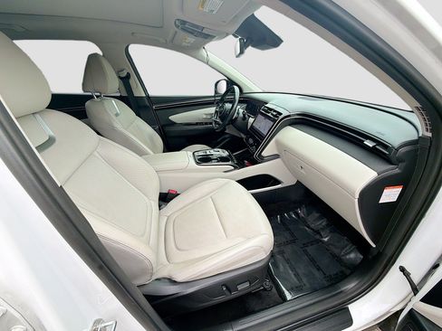 Used 2022 Hyundai Tucson Limited image 30