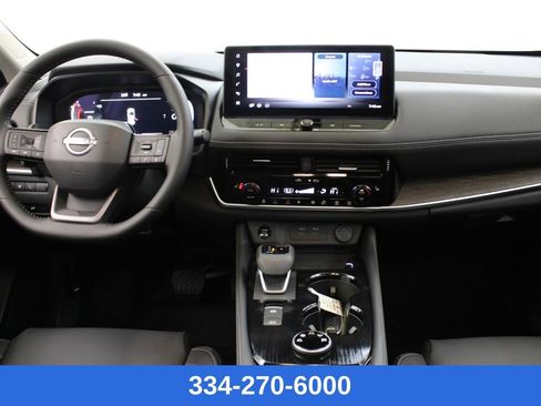 New 2026 Nissan Rogue Platinum image 21