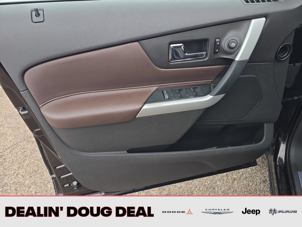 Used 2013 Ford Edge Limited AWD/4WD image 11