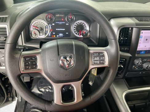 Used 2022 RAM 1500 Classic Warlock w/ Electronics Group AWD/4WD image 11