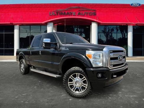 Used 2013 Ford F250 Platinum AWD/4WD image 2