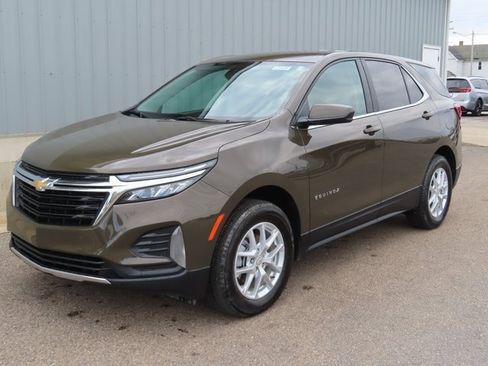 Used 2024 Chevrolet Equinox LT image 6