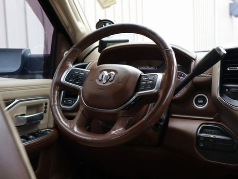 Used 2019 RAM 3500 Laramie image 47