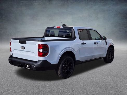 New 2025 Ford Maverick XLT w/ XLT Luxury Package image 7