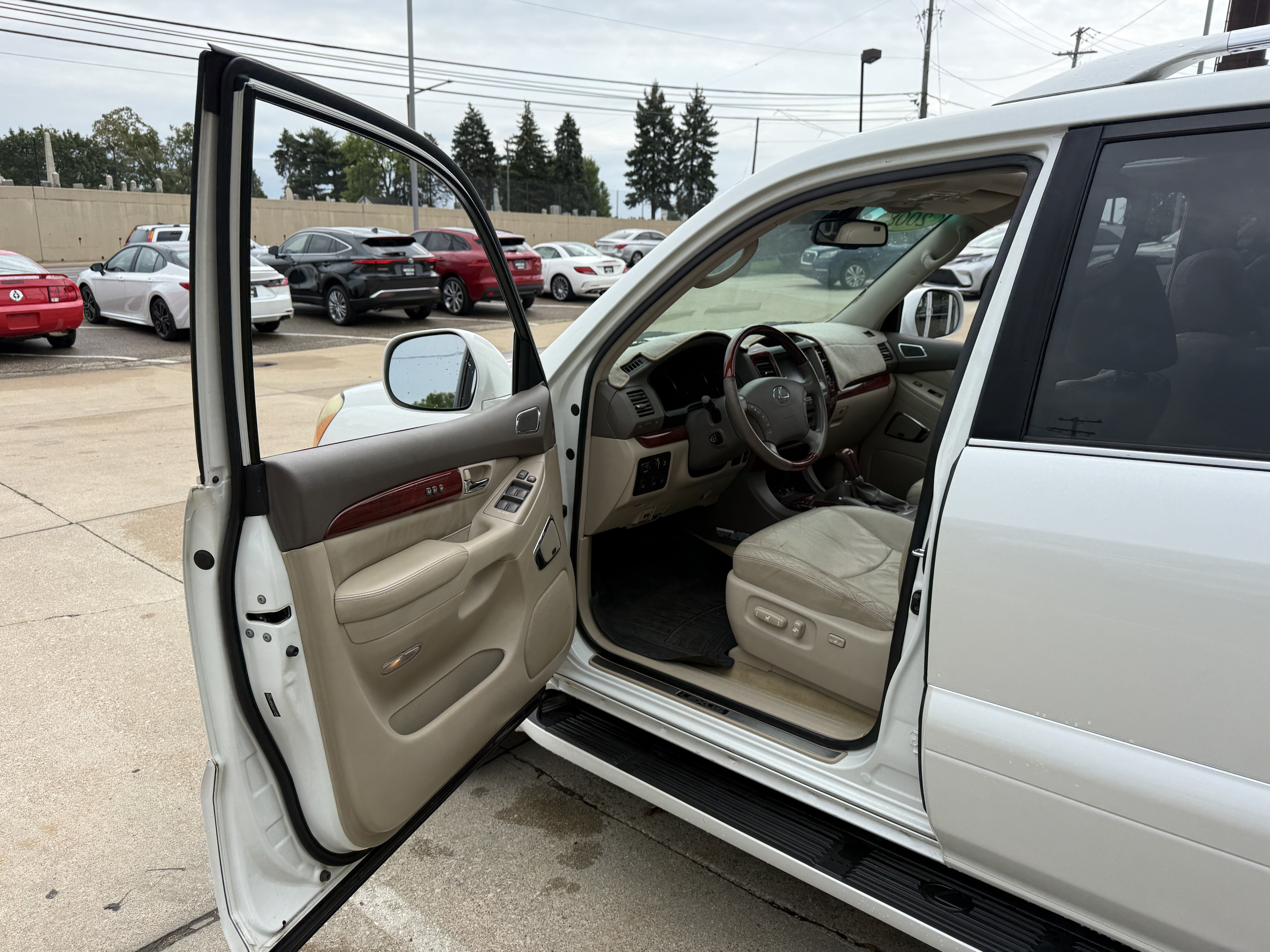 Used 2008 Lexus GX 470 AWD/4WD image 7