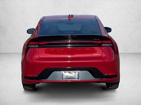 Used 2024 Toyota Prius XLE image 7