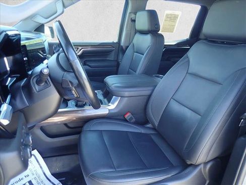 Used 2024 Chevrolet Silverado 1500 RST w/ Rally Edition AWD/4WD image 9