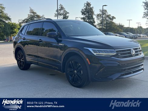 Used 2022 Volkswagen Tiguan SE R-Line FWD image 1