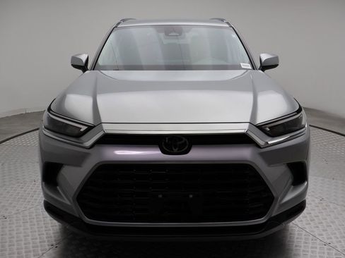 Certified 2025 Toyota Grand Highlander AWD image 5