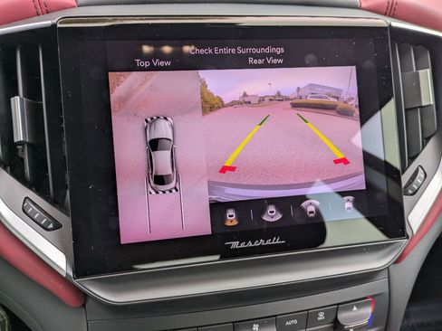 Certified 2022 Maserati Ghibli Modena image 17