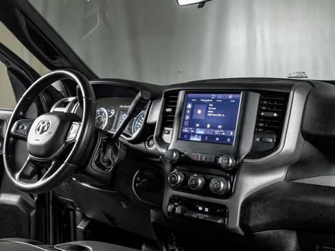 Used 2024 RAM 3500 Tradesman w/ Chrome Appearance Group image 23