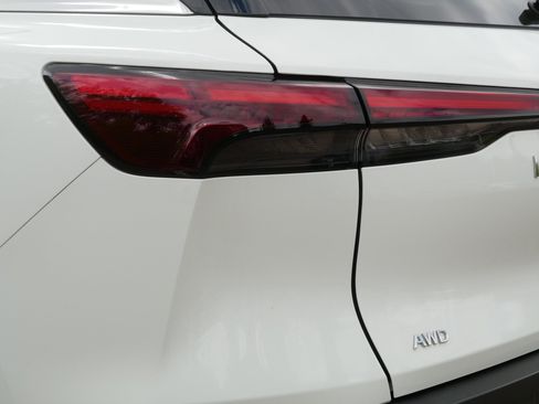 Used 2023 INFINITI QX60 Pure AWD/4WD image 17