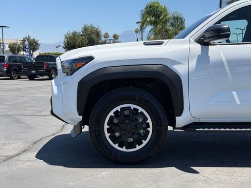 Used 2026 Toyota 4Runner TRD Off-Road AWD/4WD image 23