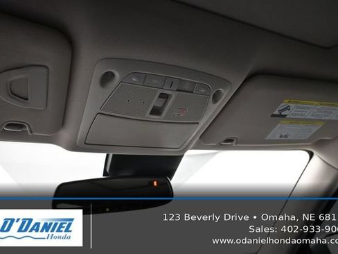 Used 2017 Nissan Rogue SL w/ SL Premium Package AWD/4WD image 30