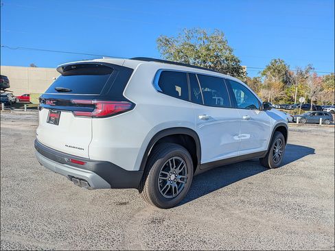 New 2026 GMC Acadia Elevation FWD image 7