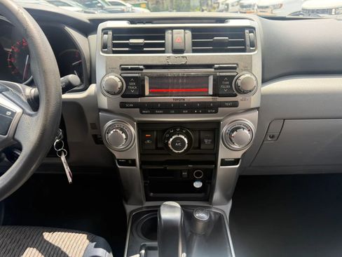 Used 2011 Toyota 4Runner SR5 AWD/4WD image 28