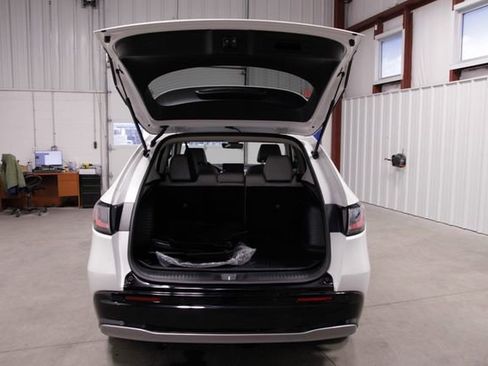 Used 2024 Honda HR-V EX-L image 22