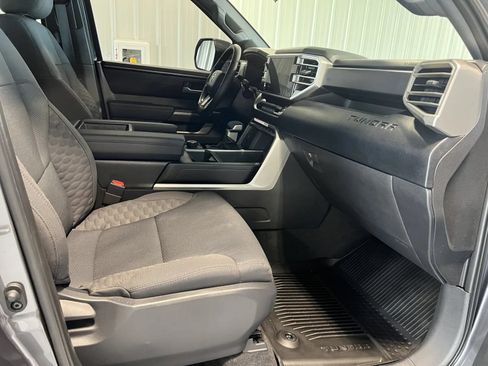 Used 2025 Toyota Tundra SR5 AWD/4WD image 28