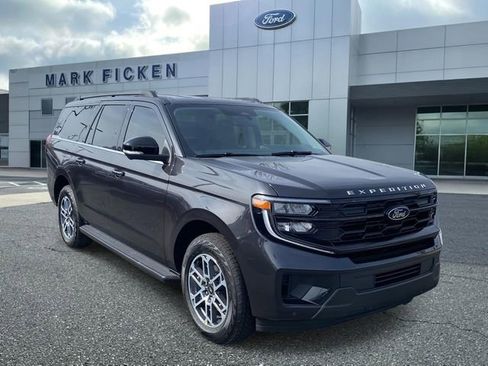 New 2026 Ford Expedition Active RWD image 1