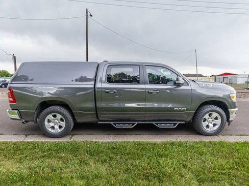 Used 2022 RAM 1500 Big Horn AWD/4WD image 4