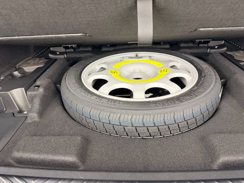 Certified 2025 BMW X3 xDrive30i w/ Premium Package image 18