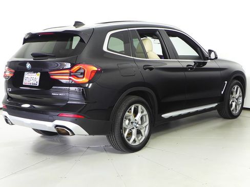 Used 2023 BMW X3 sDrive30i w/ Convenience Package RWD image 7