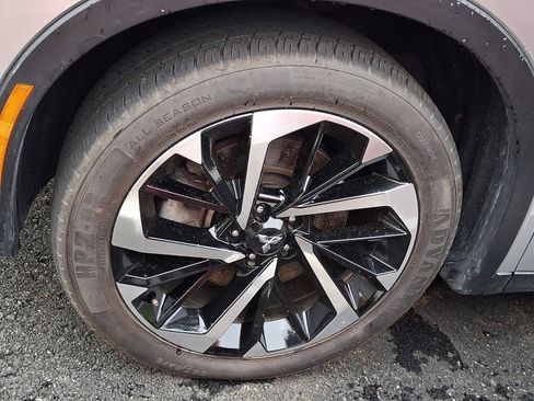 Used 2024 Mitsubishi Outlander SE AWD/4WD image 4