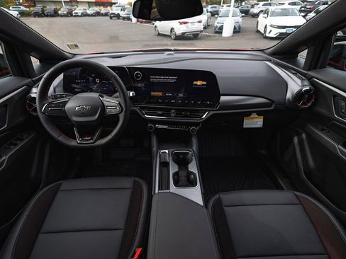 New 2026 Chevrolet Equinox EV RS image 17