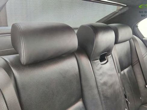 Used 2006 BMW M5 image 26