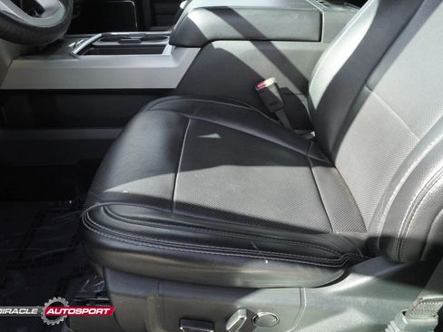 Used 2017 Ford F350 Lariat w/ Lariat Ultimate Package image 18