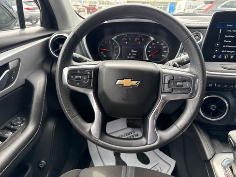 Used 2023 Chevrolet Blazer LT w/ Convenience Package image 18