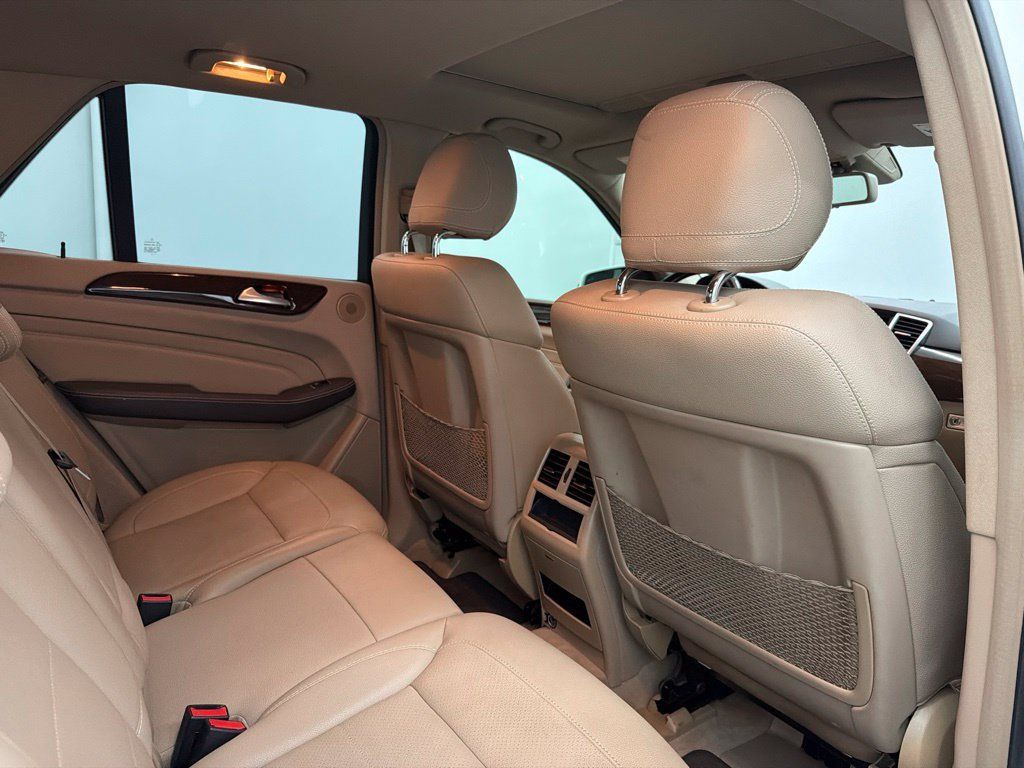 Used 2014 Mercedes-Benz ML 350 4MATIC image 29