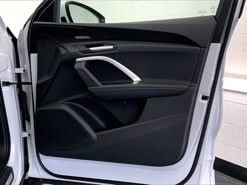 Certified 2025 Audi Q5 2.0T Premium Plus w/ Premium Plus image 24