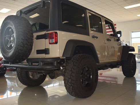 Used 2016 Jeep Wrangler Unlimited Sport w/ Quick Order Package 24S AWD/4WD image 32