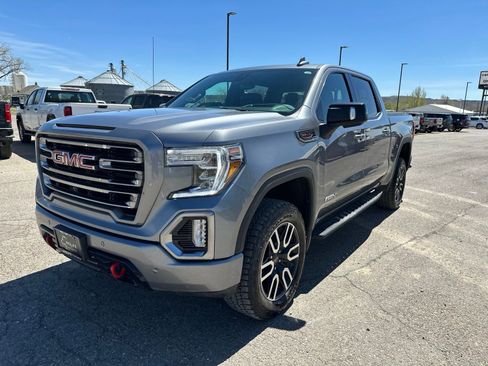 Used 2021 GMC Sierra 1500 AT4 w/ AT4 Premium Package AWD/4WD image 3