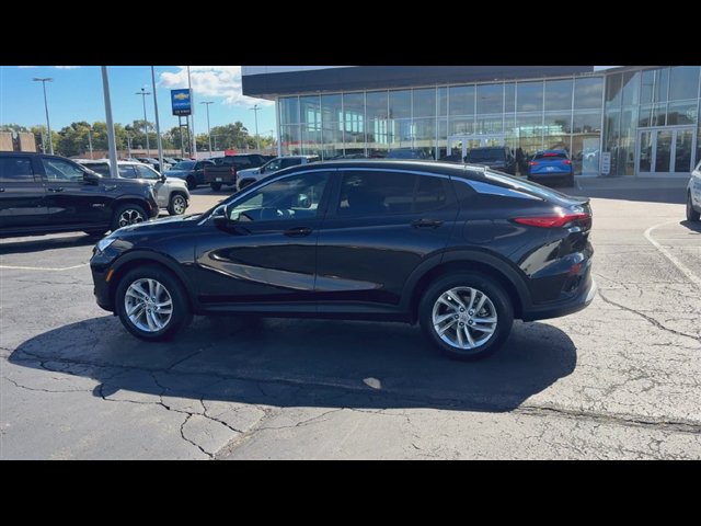 Used 2025 Buick Envista Sport Touring w/ Convenience I Package FWD image 5