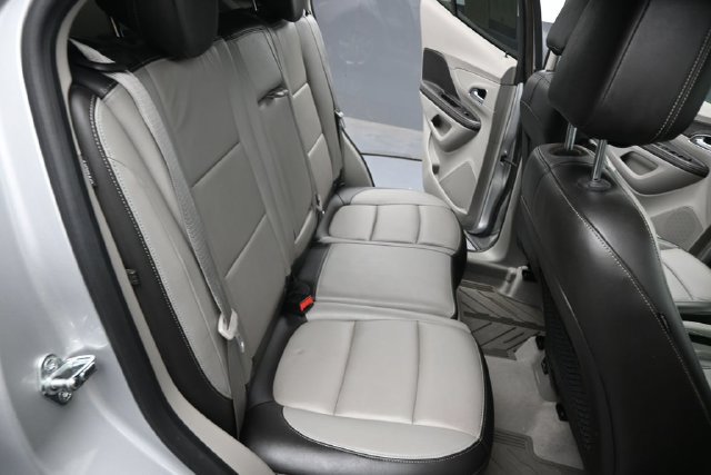 Used 2015 Buick Encore Leather FWD image 14